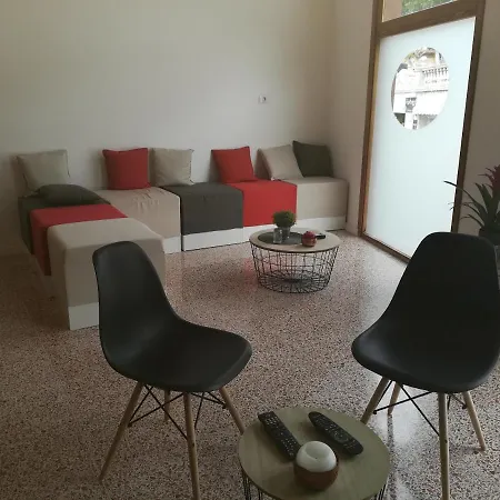 بيت شباب Trevejo غاراتْشيكو