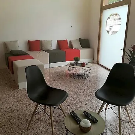 Hostel Trevejo